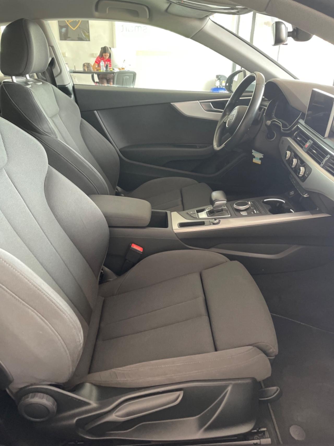 Audi A5 2.0 TFSI S tronic Business Sport