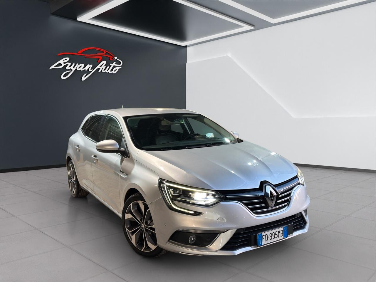 Renault Megane DCI 8V 110CV EDC ENERGY BOSE
