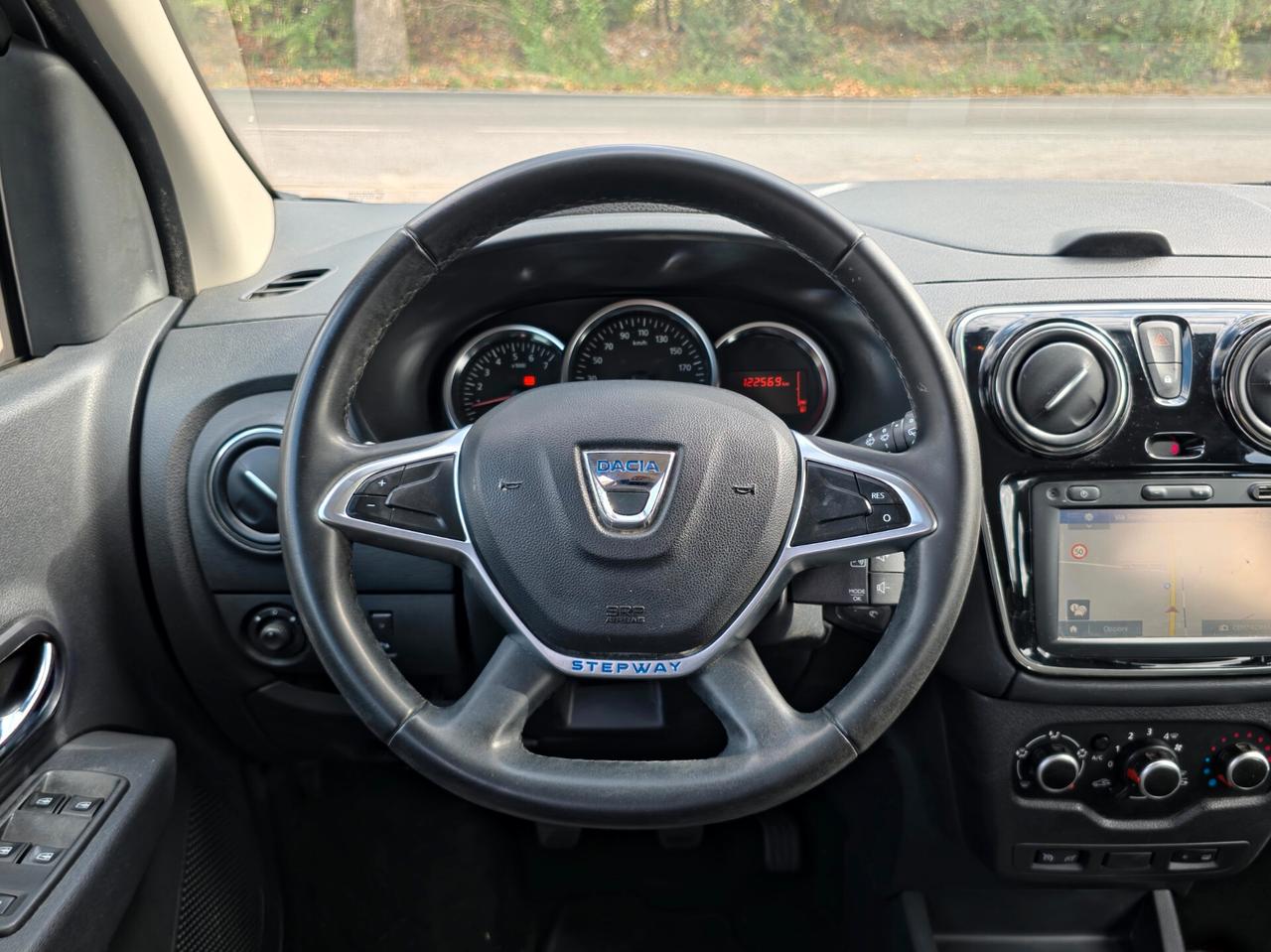 Dacia Lodgy Stepway 1.5 Blue dCi 8V 115CV 7 posti E6 Manuale NEO 2019