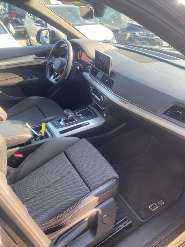AUDI Q5 40 TDI quattro S tronic S line plus