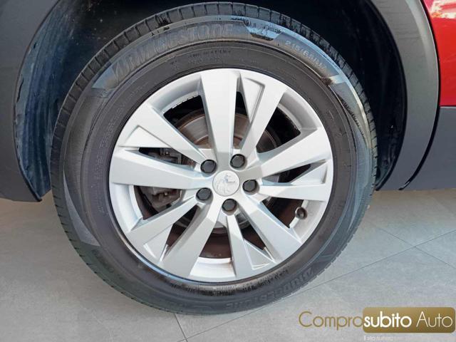 PEUGEOT 5008 BlueHDi 130 S&S EAT8 Allure
