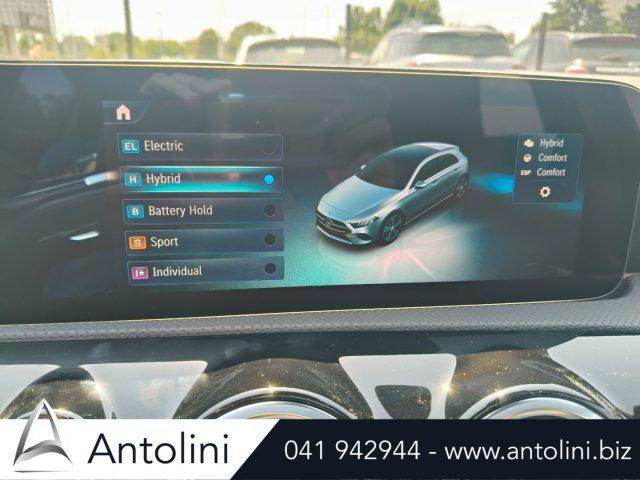 MERCEDES-BENZ A 250 e hybrid EQ AMG Line Premium