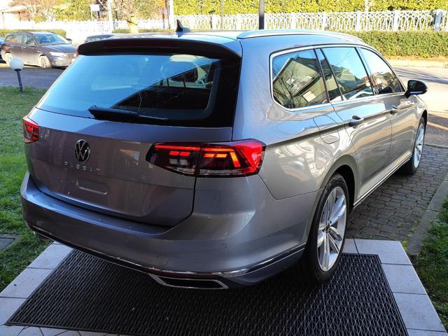 VOLKSWAGEN Passat Variant 1.5 TSI ACT DSG Business