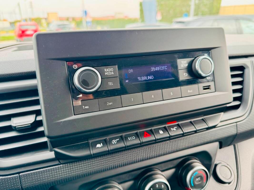 Renault Trafic T27 2.0 dci 110cv L1H1 Ice