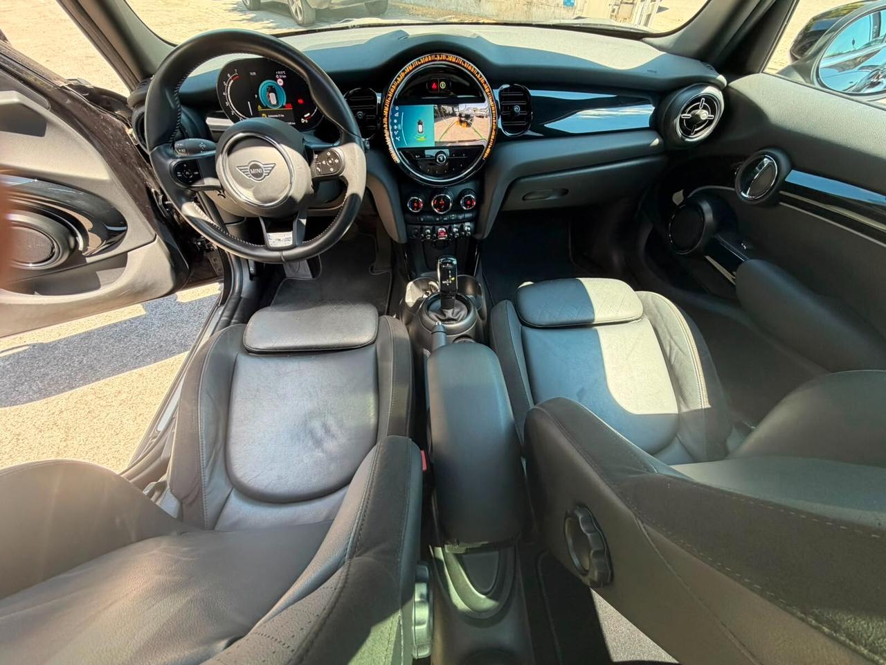 Mini 1.5 Cooper Yours
