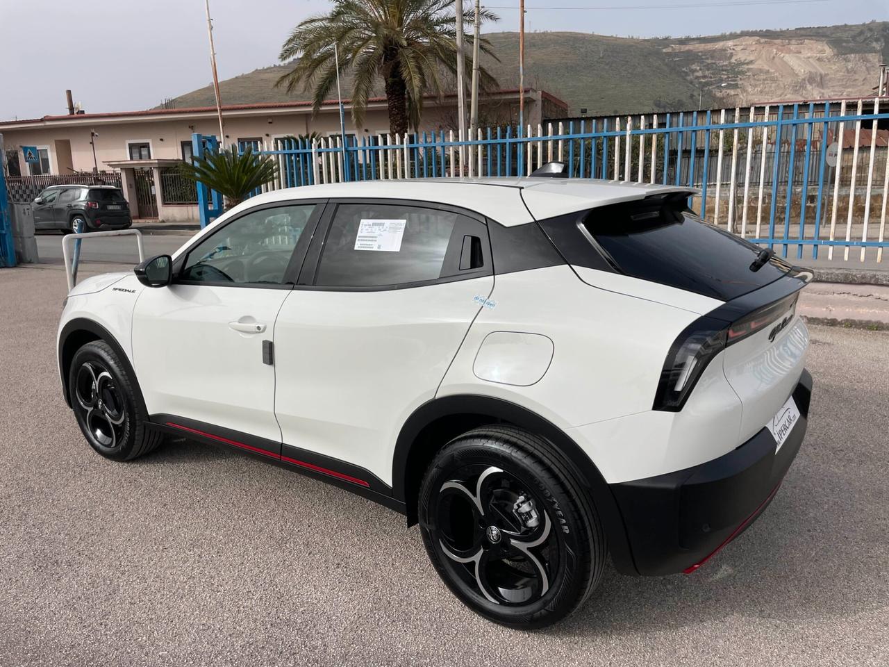 Alfa Romeo Altro JUNIOR 1.2 IBRIDA SPECIALE EDCT6