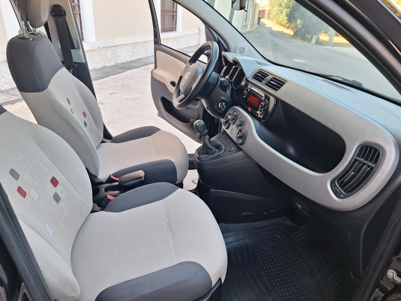Fiat Panda 1.2 Lounge "5 posti" PERFETTA
