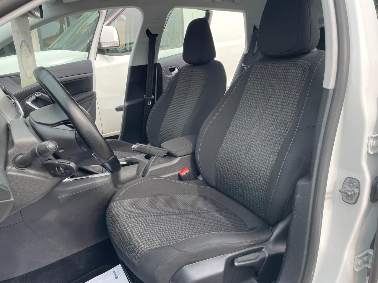 Peugeot 308 BlueHDi 100 S&S SW Business IVA ESPOSTA