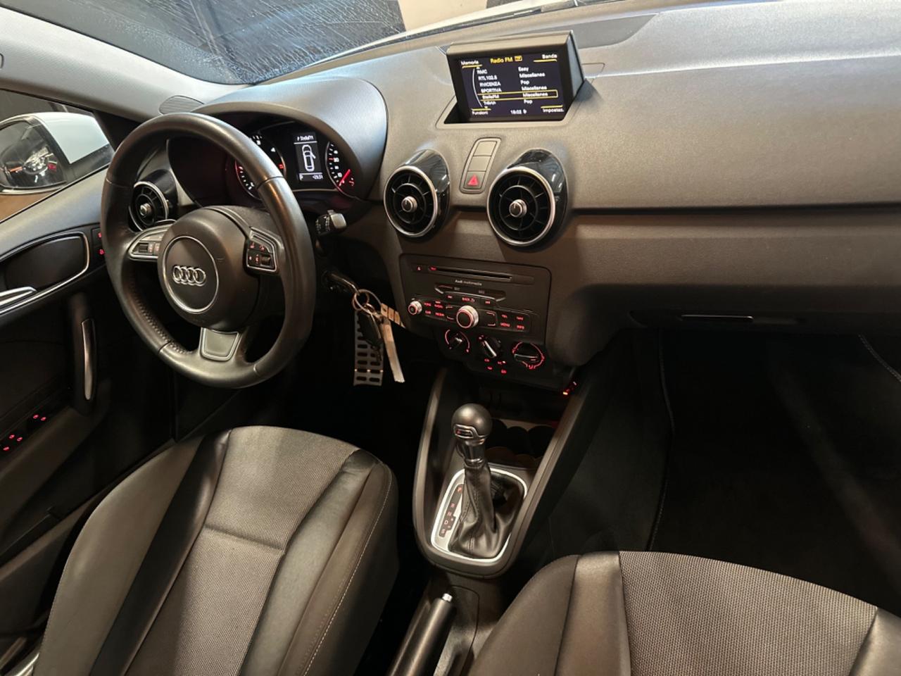 Audi A1 1.6 TDI S tronic Attraction
