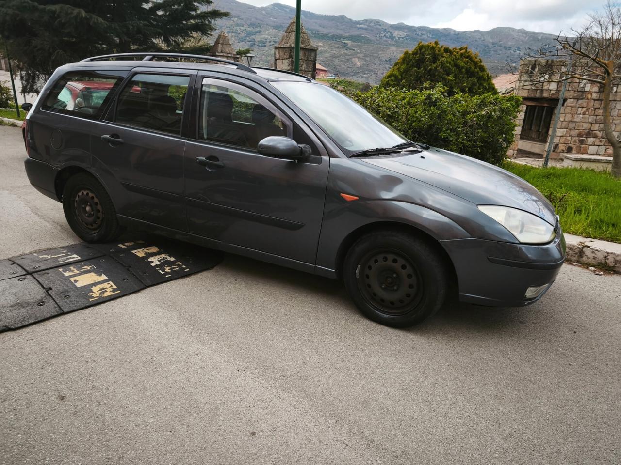 Ford Focus 1.8 TDDi cat SW Ambiente