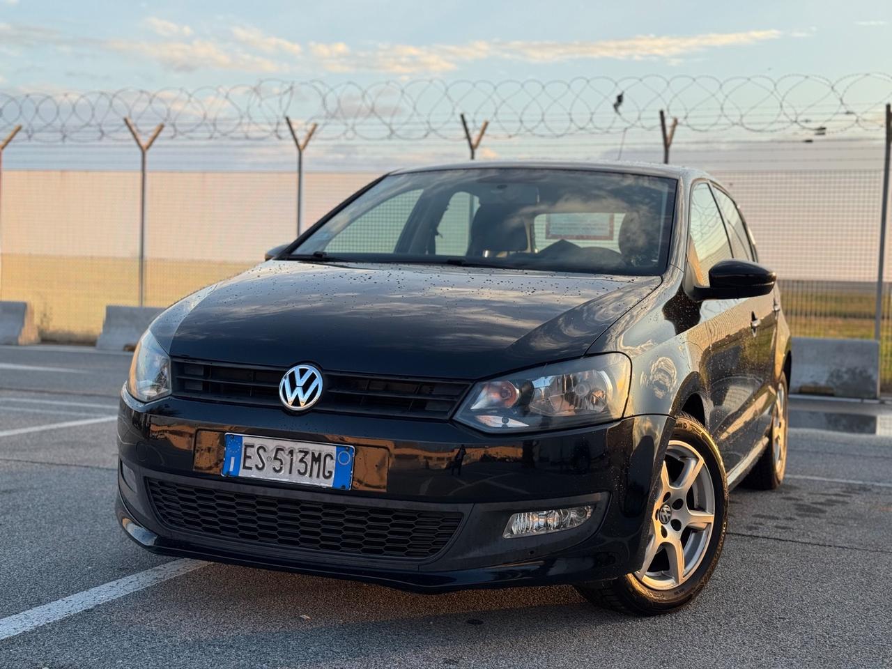 VOLKSWAGEN POLO 1.2TDI 75CV NEO PATENTATI 12MESI DI GARANZIA