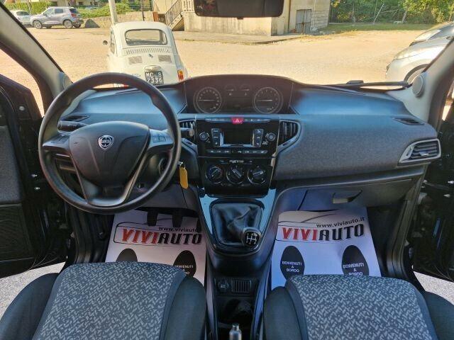 Lancia Ypsilon 1.2 69 CV 5 porte GPL Ecochic Elefantino Blu