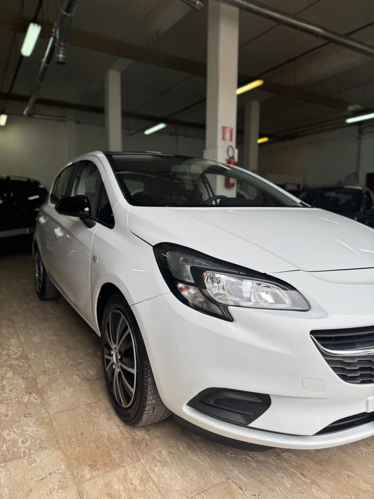Opel Corsa 2019 1.2 by-color 5 porte