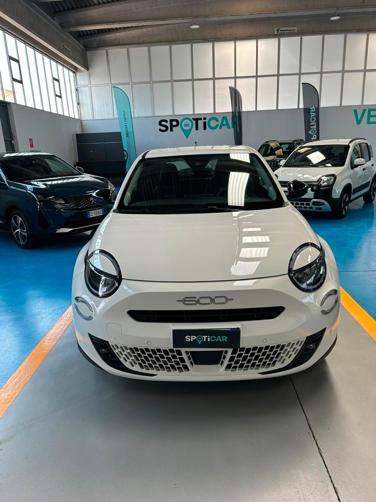 Fiat 600 Hybrid 145 CV DCT MHEV