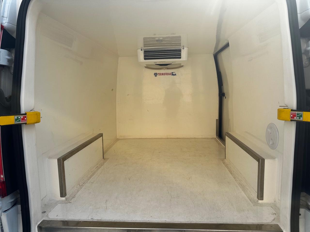 Ford Transit Custom 130cv Frigo FNAX 22400km!
