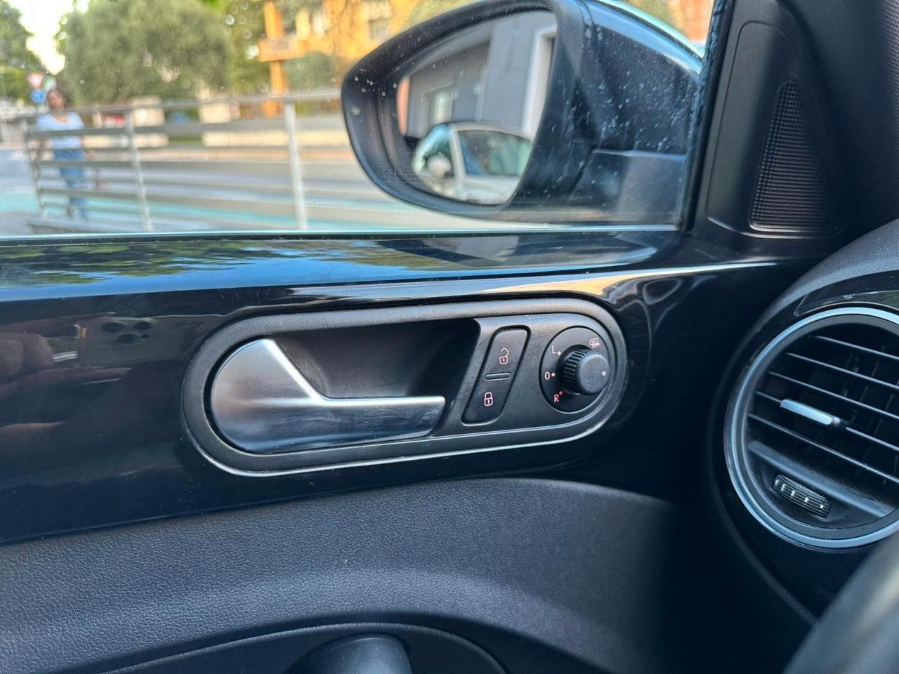 VW MAGGIOLINO 1.6 TDI DESING 105cv NEOPATENTATI