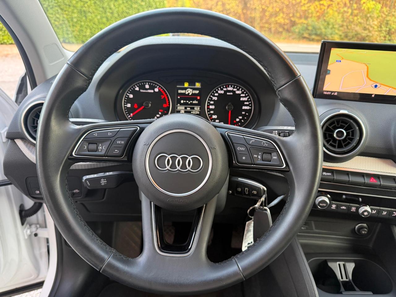 Audi Q2 30 TFSI Business -