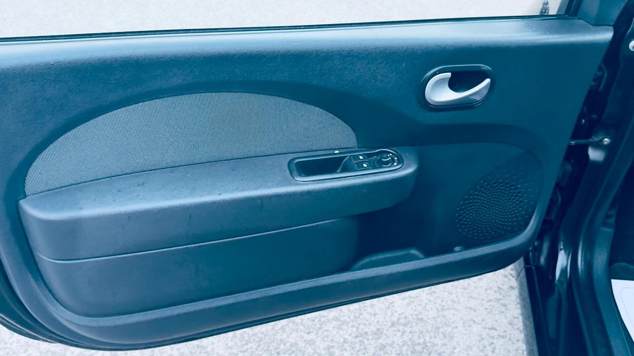 Renault Twingo 1.2 16V Live