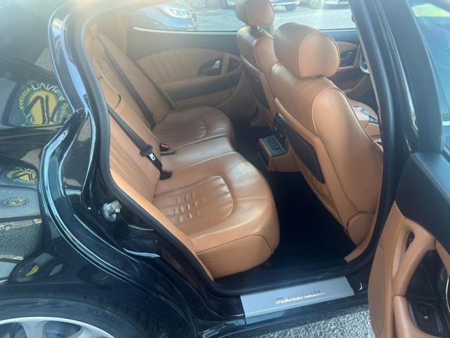 MASERATI Quattroporte 4.2 V8