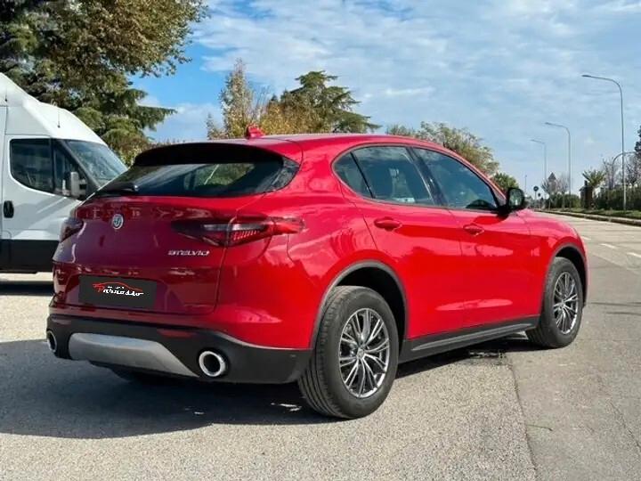 Alfa Romeo Stelvio 2.2 Turbodiesel 210 CV AT8 Q4 Executive