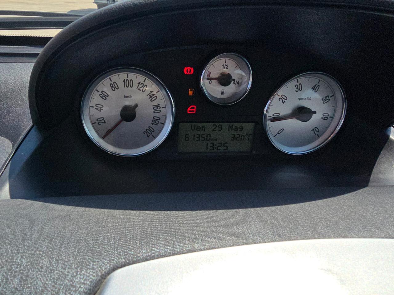 Lancia Ypsilon 1.2 Argento