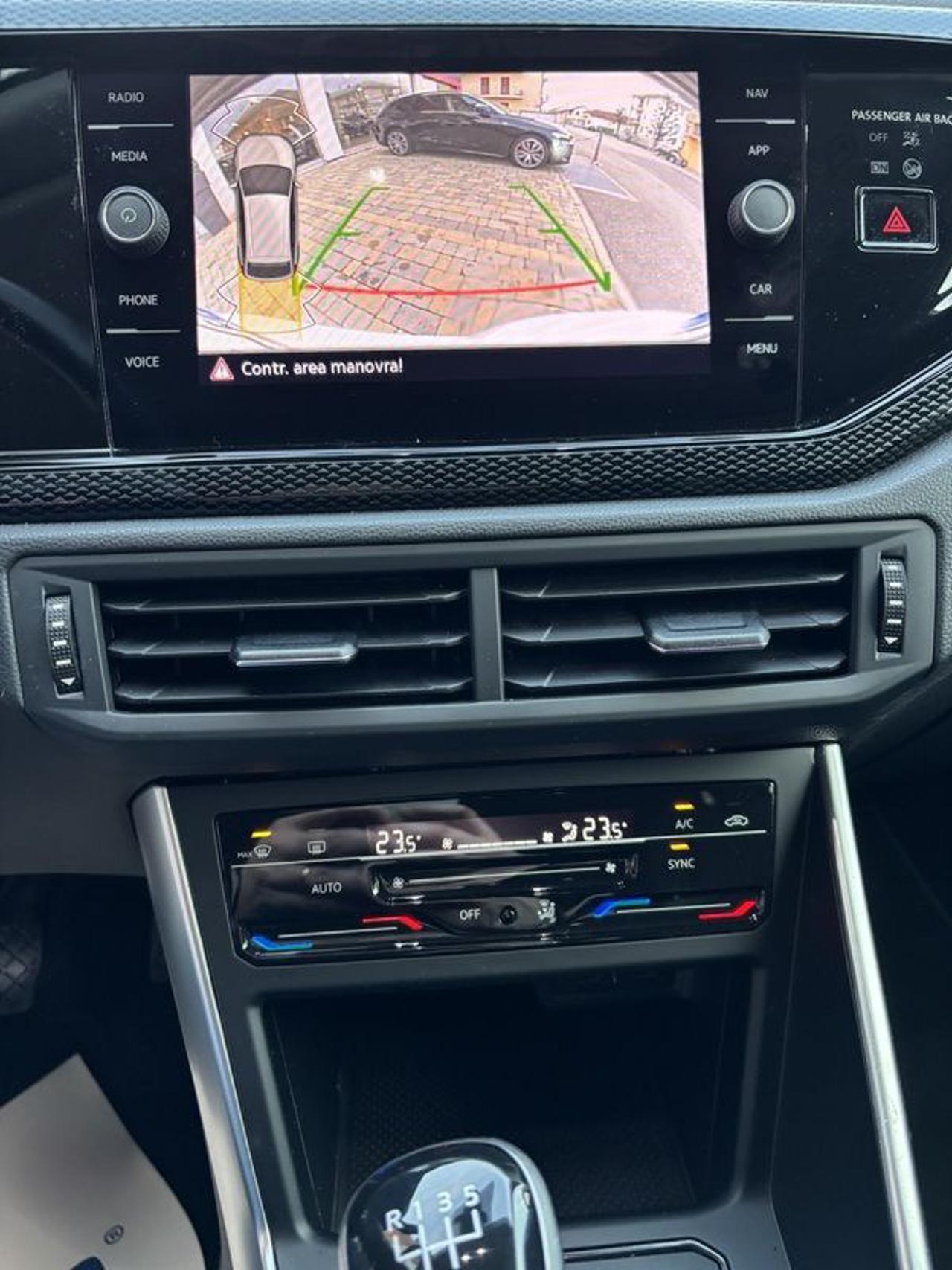 Volkswagen Taigo 1.0 TSI 95 CV Life LED-NAVI-CAM-16"