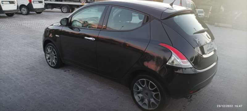 Lancia YPSILON 1.2 MT (69 cv) PLATINO