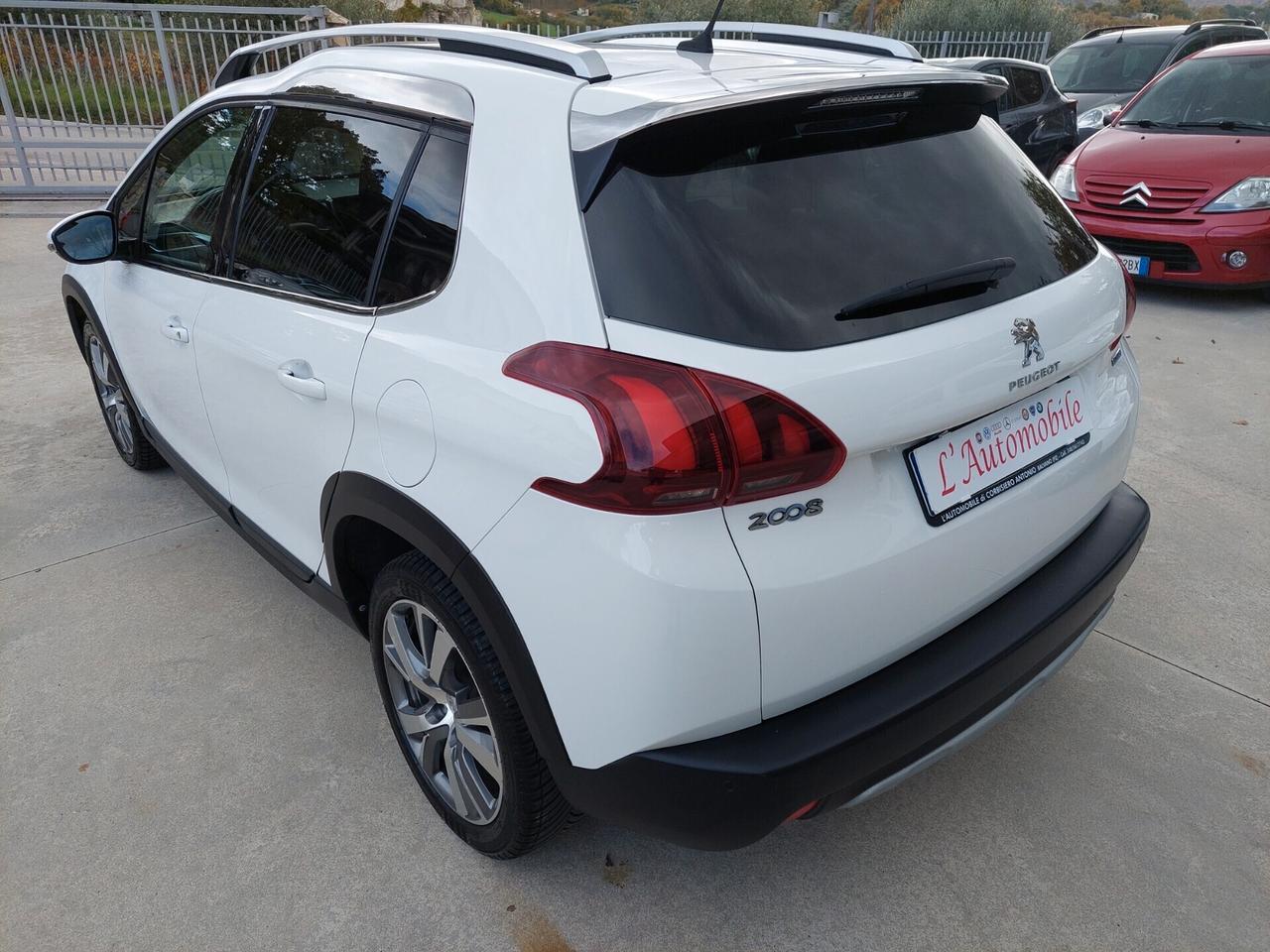 Peugeot 2008 BlueHDi 100cv Allure