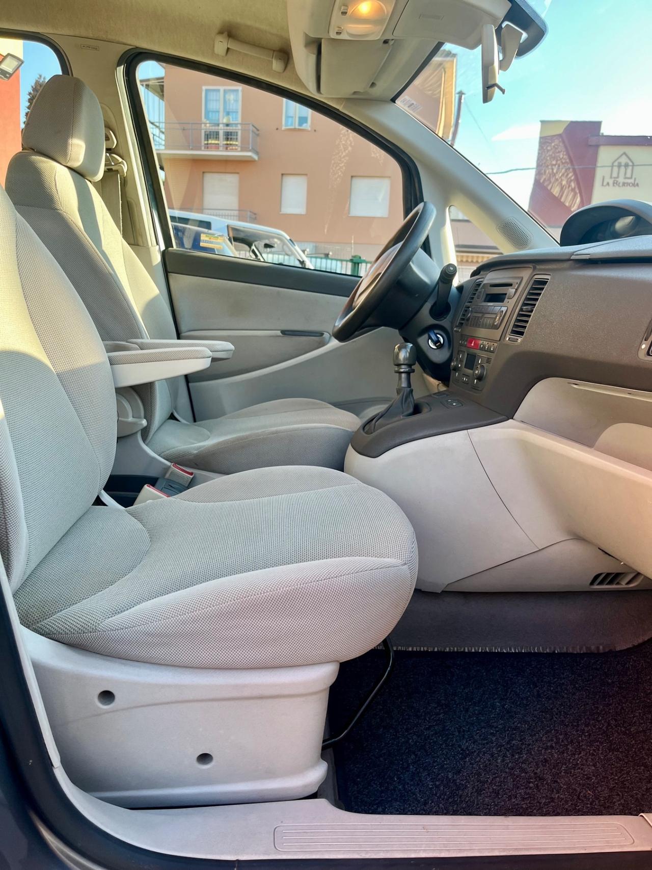 Fiat Idea 1.4 16V Emotion