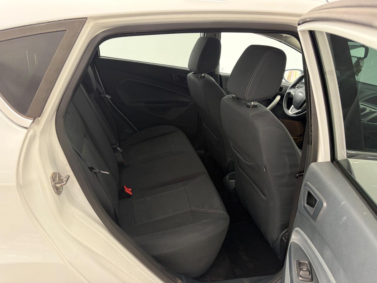 Ford Fiesta 1.4 TDCi 68CV 5 porte Titanium Perfetta !