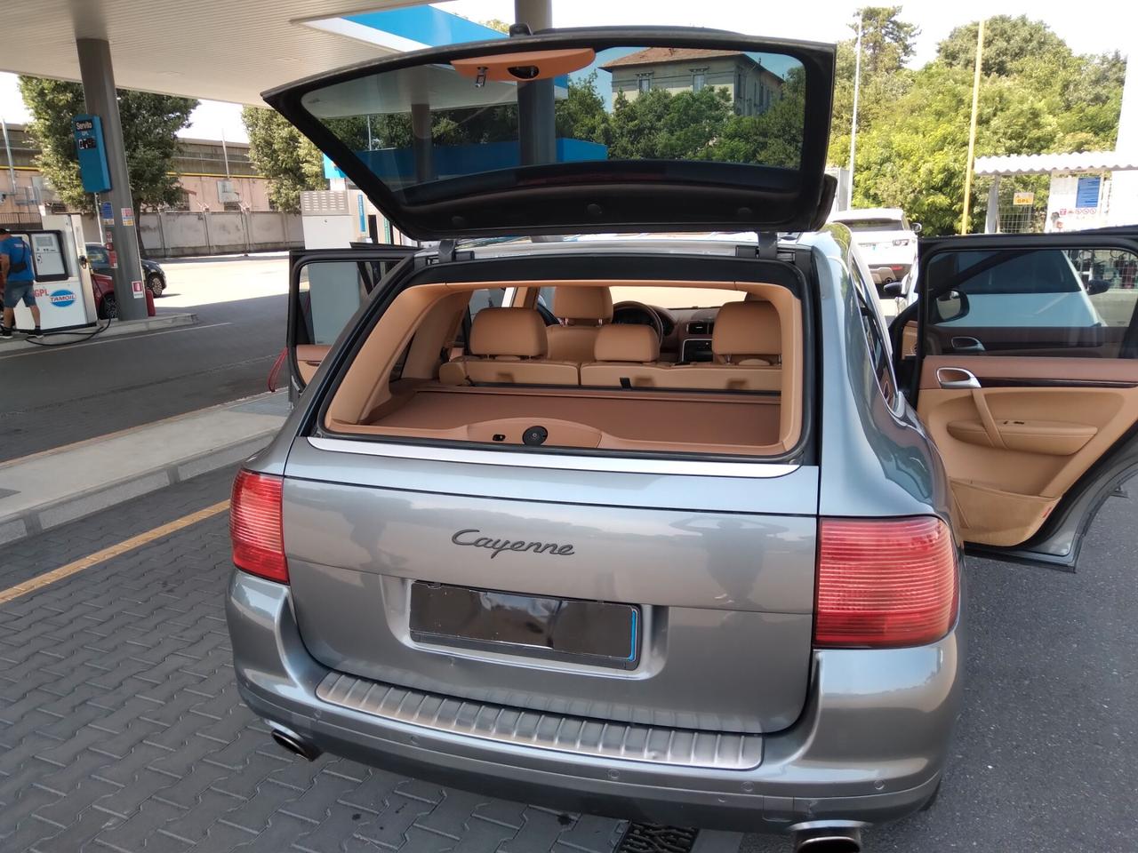 Porsche Cayenne 3.2 V6 250cv cambio manuale 6marce