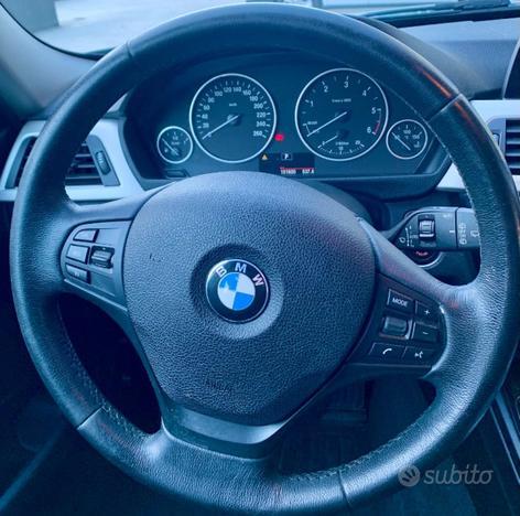 BMW 316 d Touring Advantage aut. cronologia tag