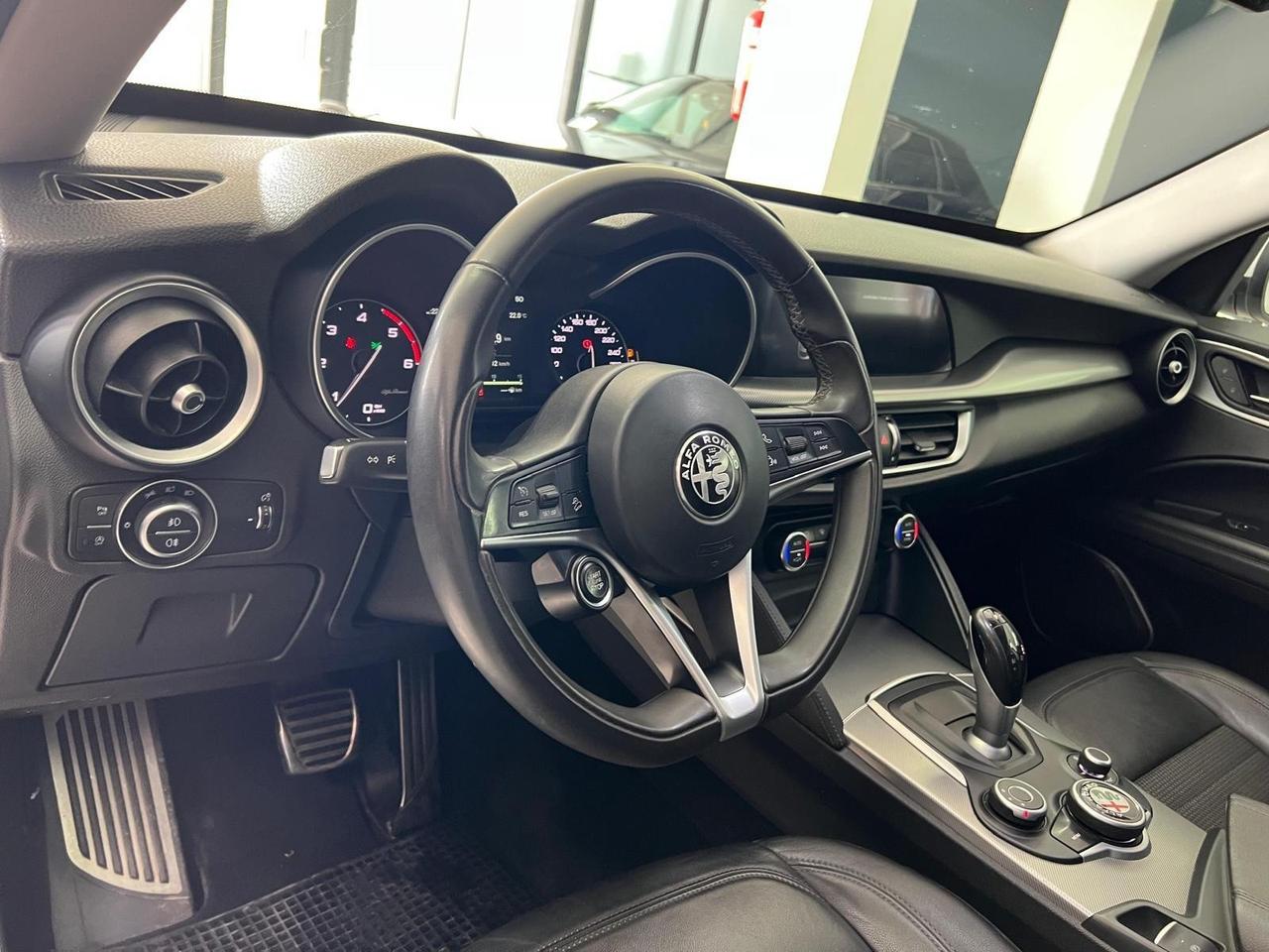 Alfa Romeo Stelvio 2.2 Turbodiesel 180 CV AT8 Q4 Executive