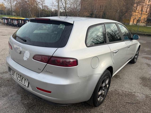 ALFA ROMEO 159 174,024km 1.9jtdm Sportwagon perfetta di meccanica