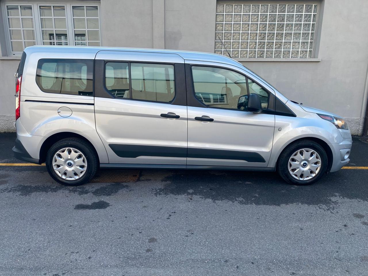 Ford Transit Connect Tourneo 5 posti autocarro