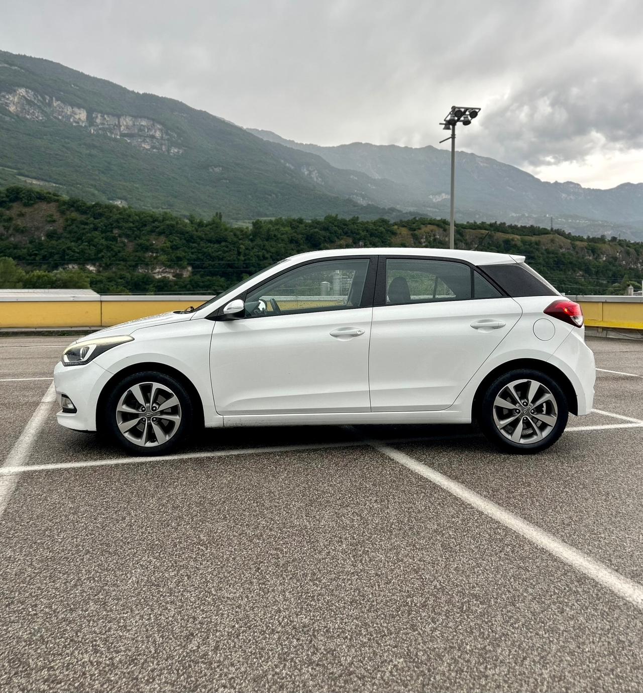 Hyundai i20 CRDi 5p Go! Plus Neopatentati 2016