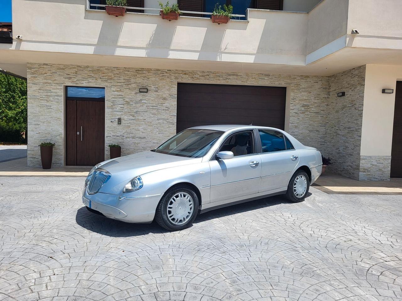 Lancia Thesis 2.4 JTD 150 cv CAMBIO MANULAE *** AMMIRAGLIA ITALIANA ***