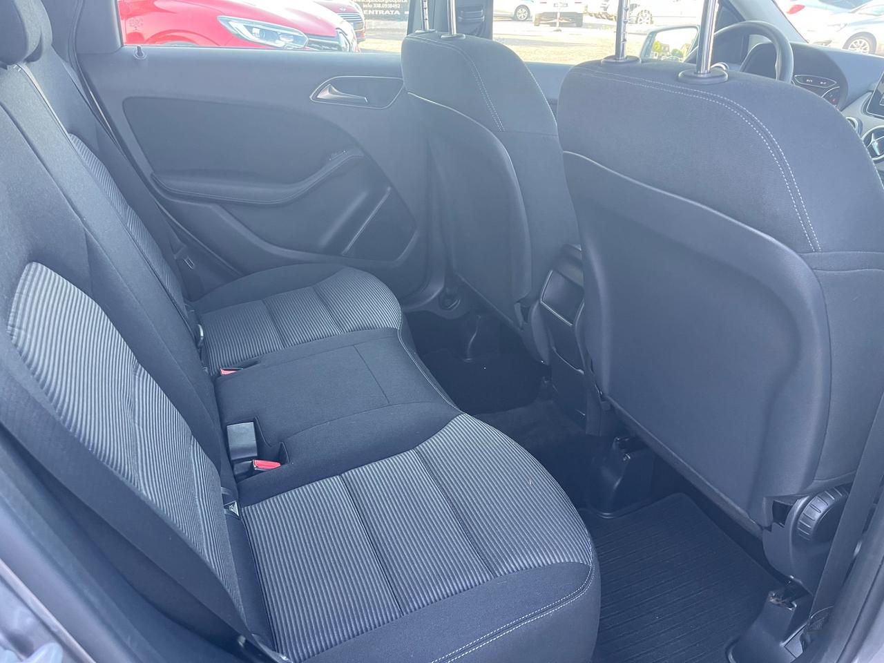 Mercedes-benz B 160 d Automatic Executive ok neopatentati
