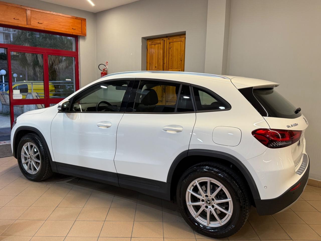 Mercedes-benz GLA 180 d Automatic Executive