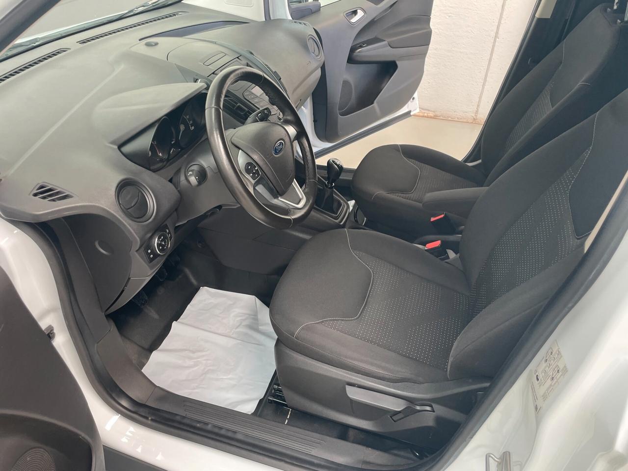 Ford Transit Courier 1.5 TDCi 75CV Van Trend