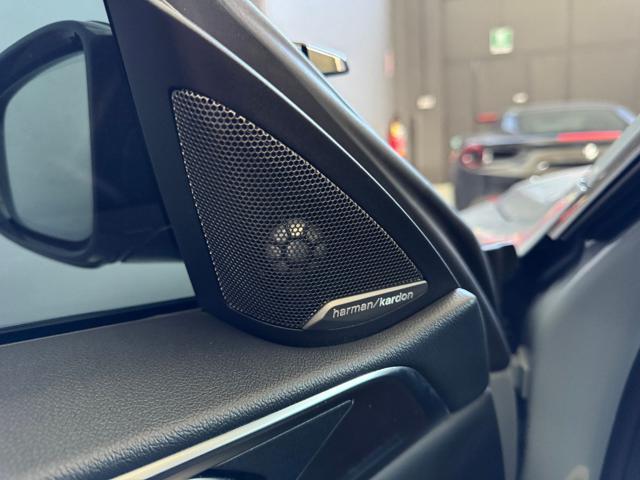 BMW M4 Competition CERCHI 19/20 DETTAGLI CARBONIO CSL