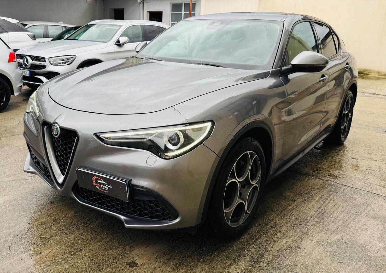 Alfa Romeo Stelvio 2.2 Turbodiesel 160 CV AT8 RWD Business