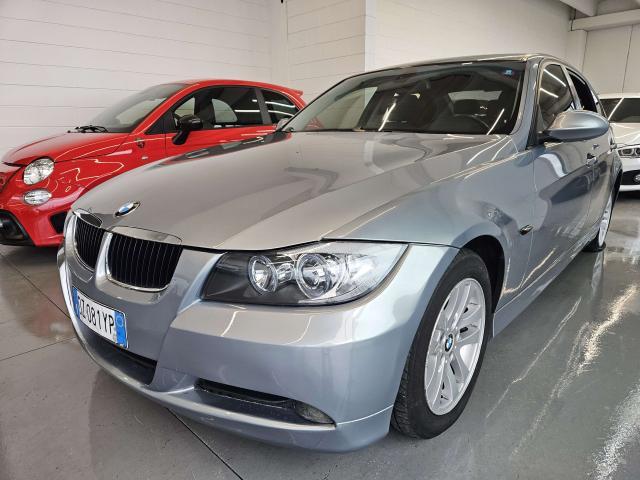 BMW 320 Serie 3 E90 Berlina 320d Eletta