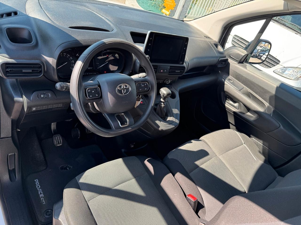 Toyota Proace City 1.5D 102 CV S&S PC 2p Comfort