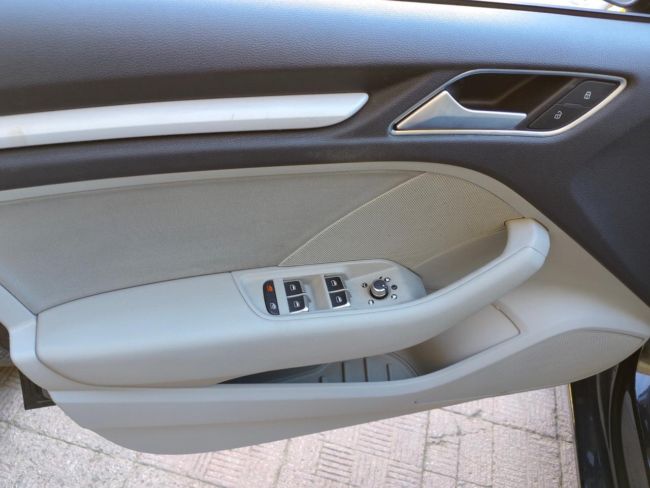 Audi A3 Sedan 2.0 TDI clean diesel Ambition