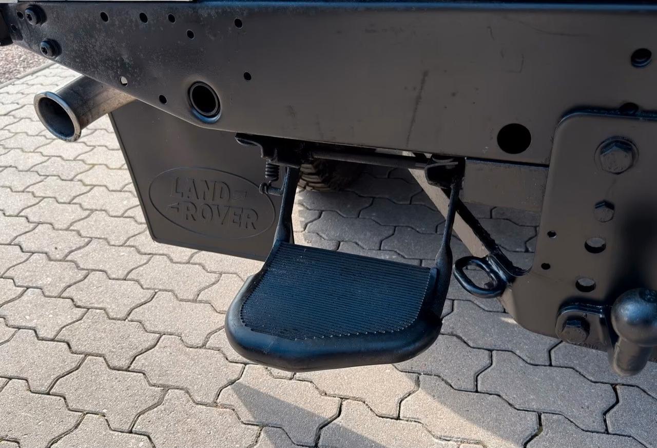 Land Rover Defender 110 E Station Wagon 10 POSTI! ARIA