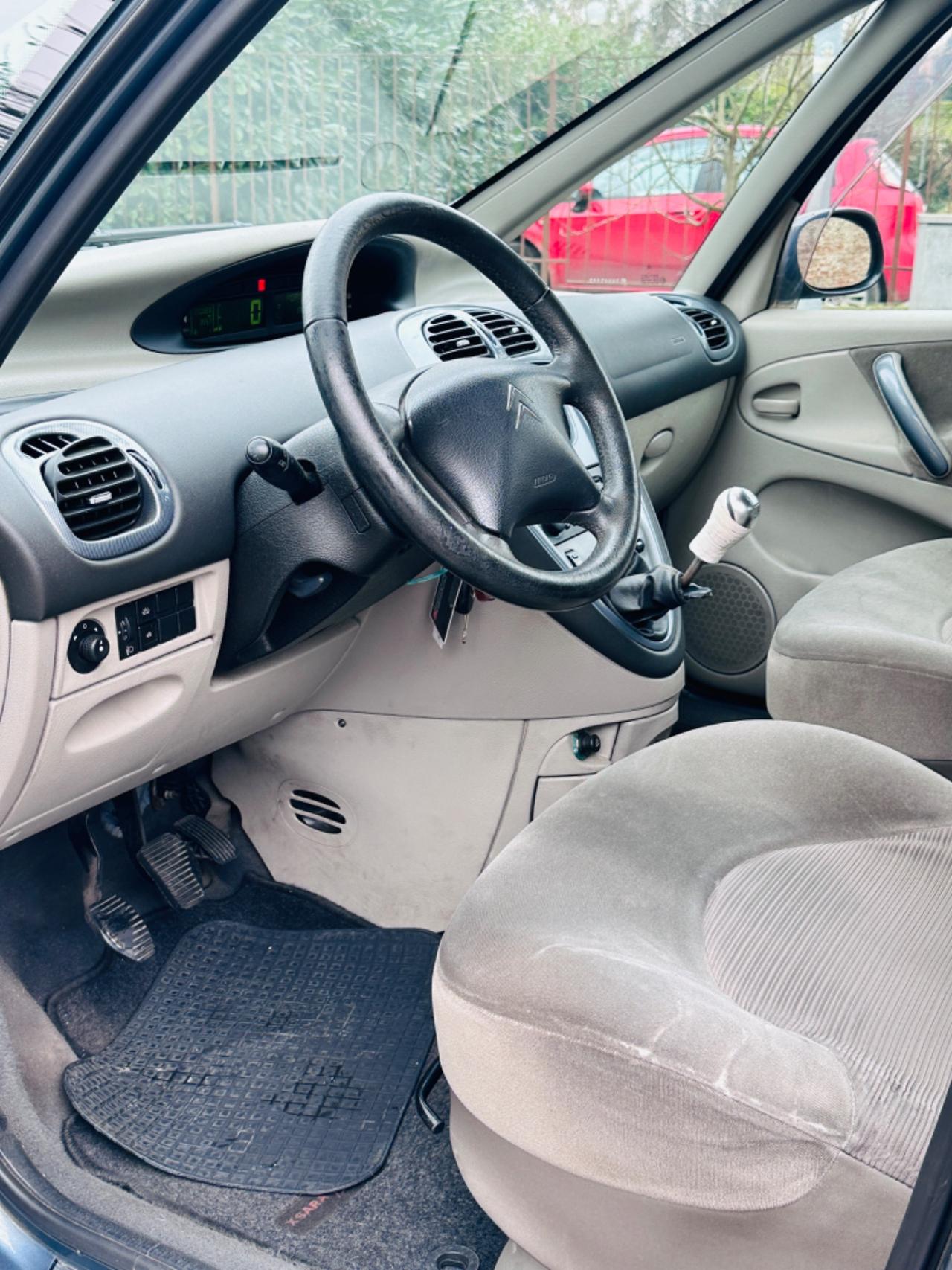 Citroen Xsara Picasso 1.6 16V Elegance