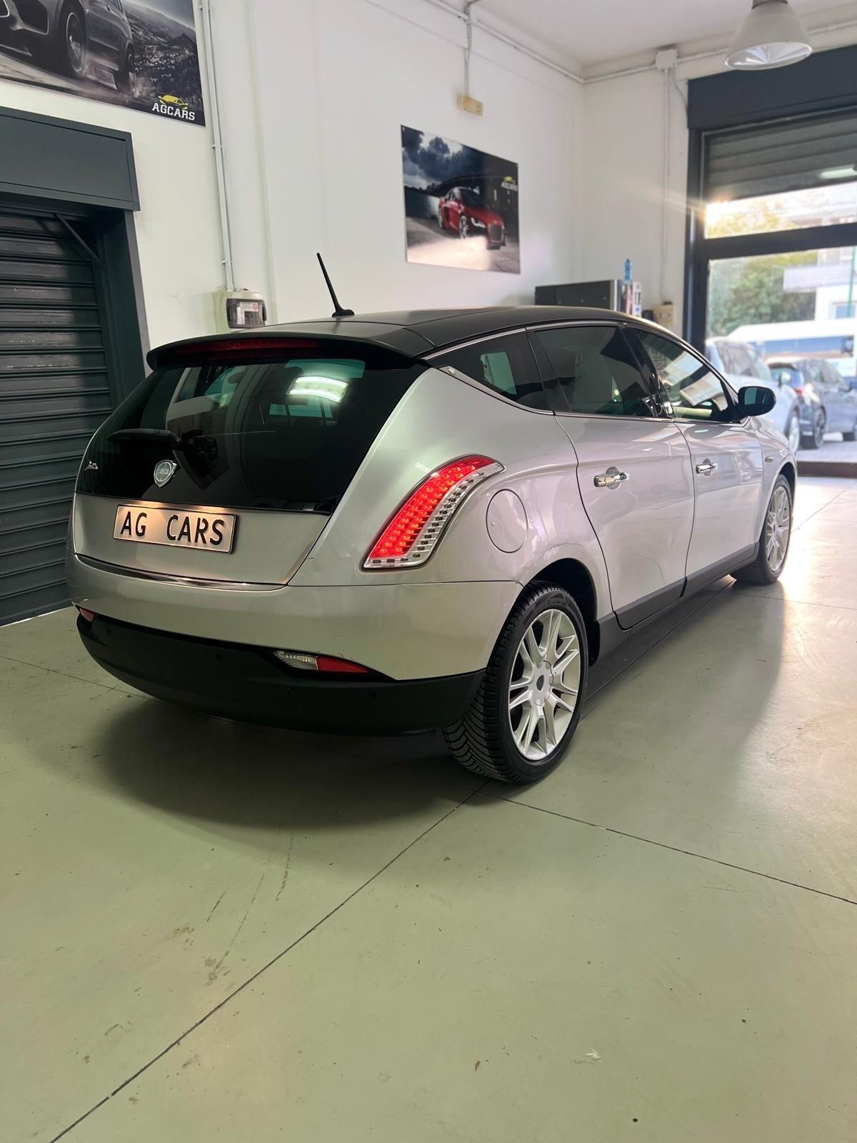 Lancia Delta 1.6 MJT DPF Platino