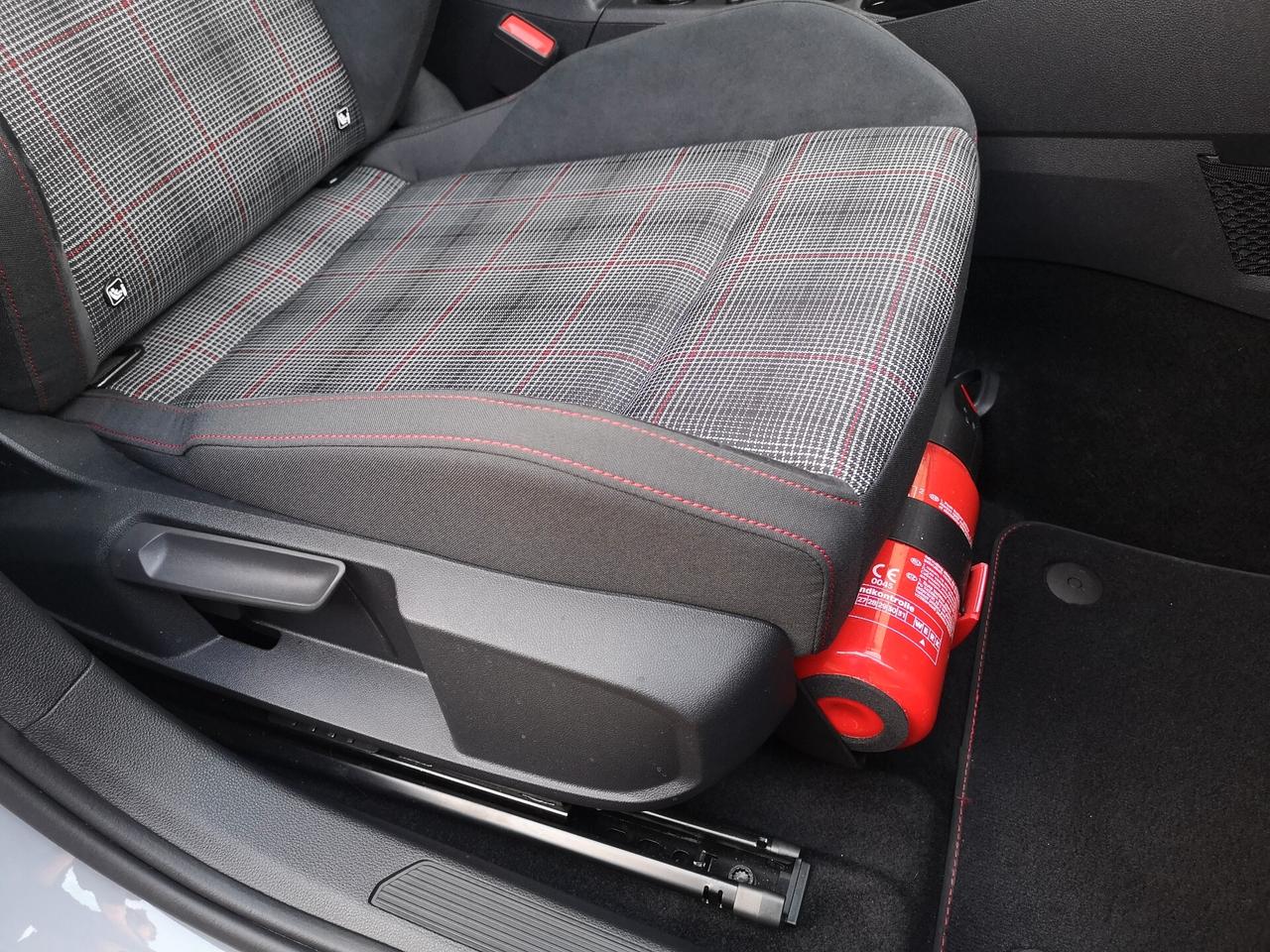 Volkswagen Golf GTI 2.0 TSI DSG - TETTO MATRIX CERCHI 19'