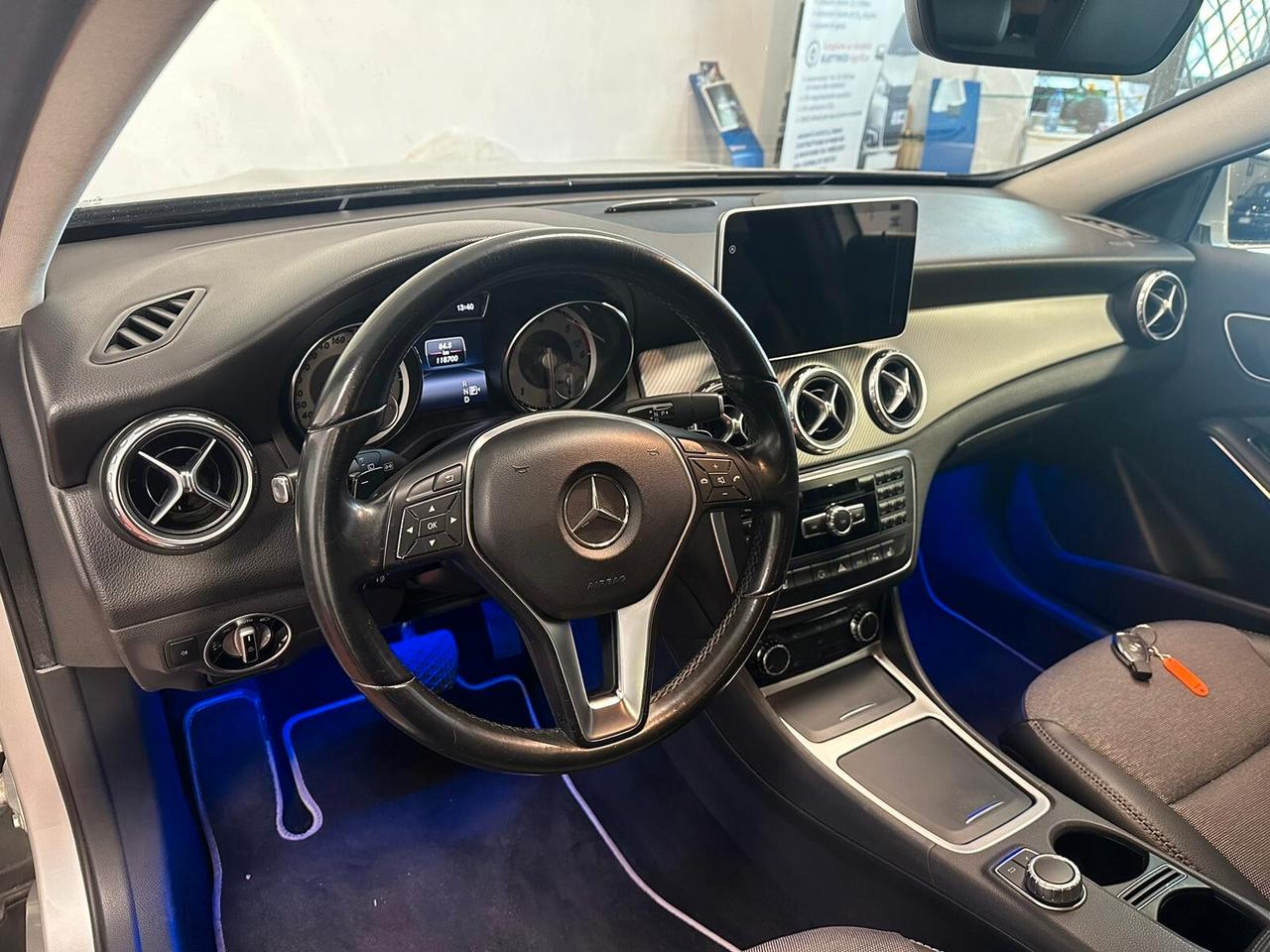 Mercedes-benz GLA 220 CDI Automatic Sport